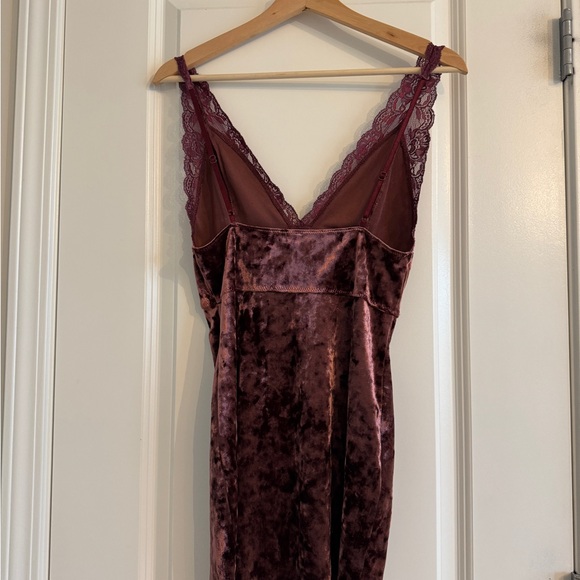 Elegant Sexy Velvet Lace Trim Slip Dress by Free People - Picture 2 of 3